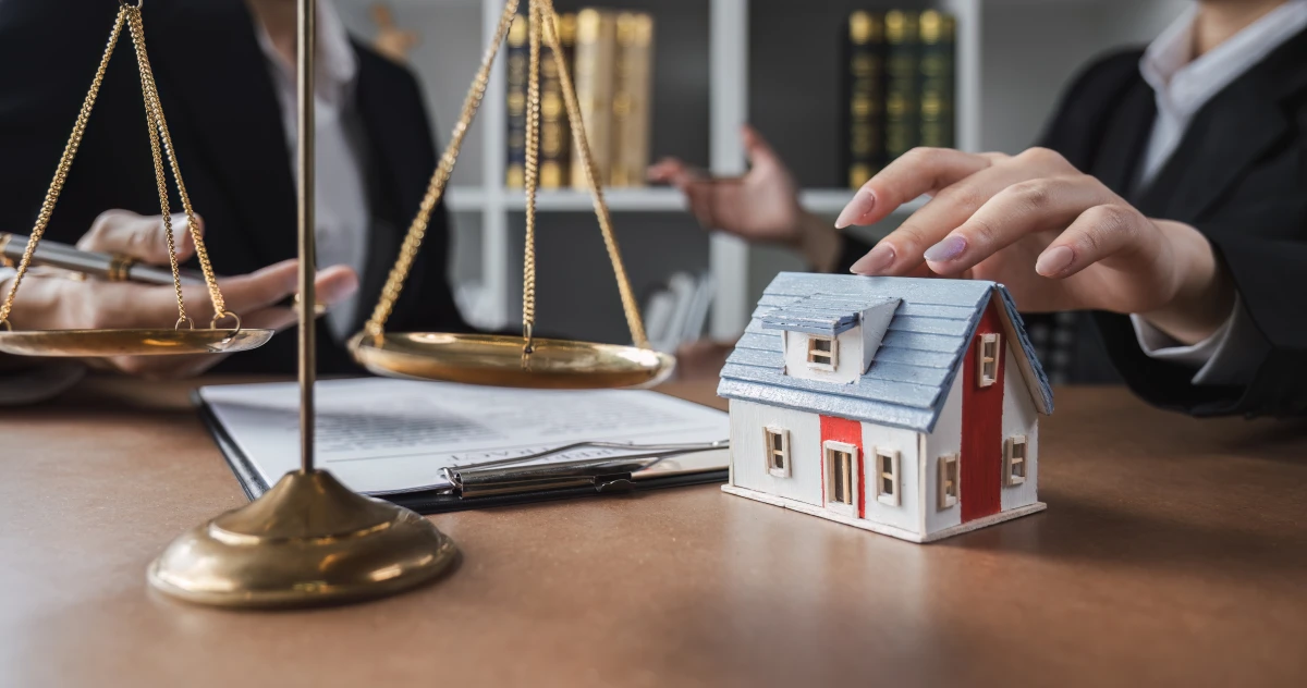 L’influence du droit immobilier sur l’achat de votre première maison : conseils d’un avocat