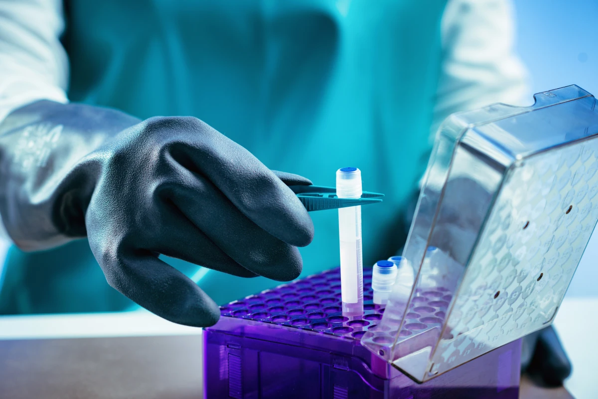 Biobanques : Gardiens de la Science et Défis Juridiques du 21e Siècle