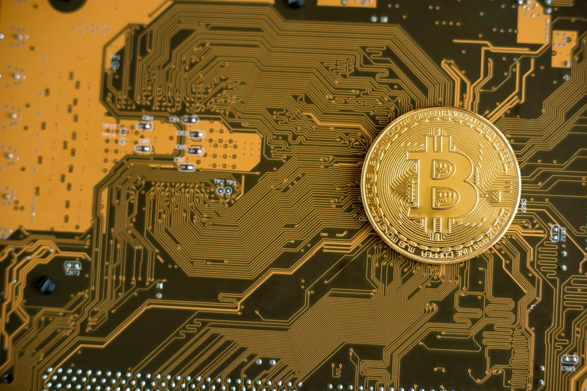 La révolution des contrats internationaux : quand la blockchain redéfinit les règles du jeu